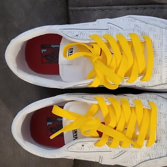 Vans X Horror IT collaboration 10 mens - Picture 2 of 8